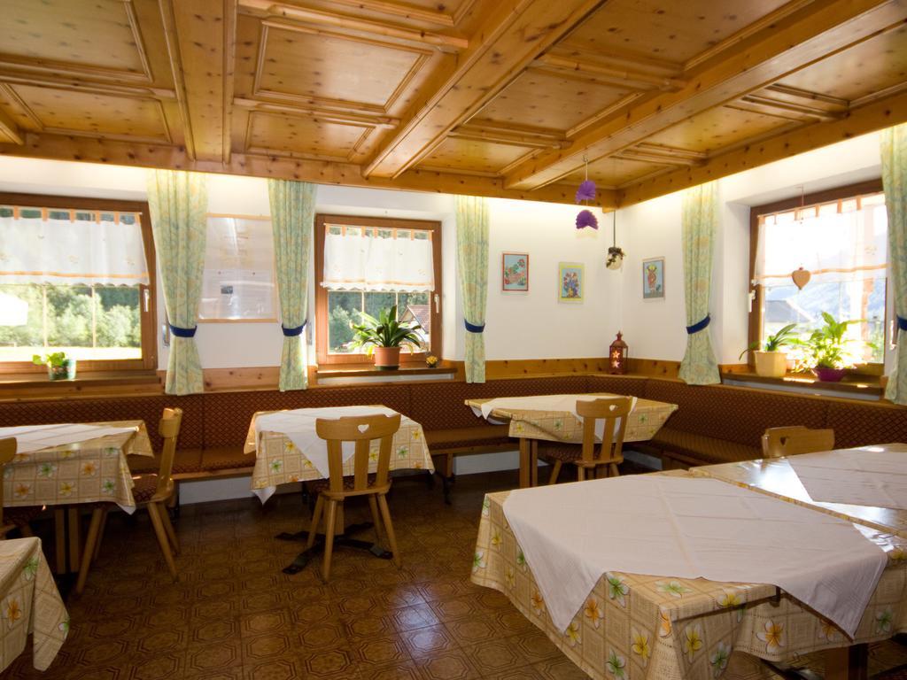 Pension & Appartament Anna Predoi Exterior photo